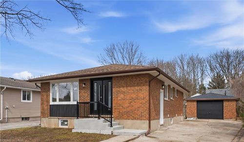 6183 Johnson Dr, Niagara Falls, ON, L2J3J6 | Card Image