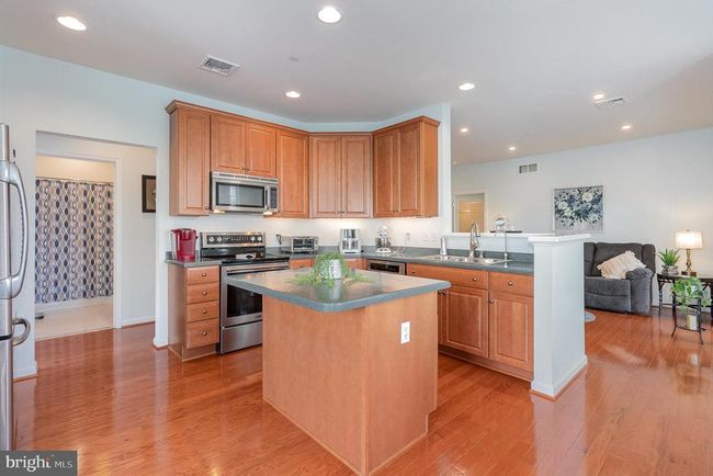 APT-403 - 1010 Crest Way, Condo with 2 bedrooms, 2 bathrooms and null parking in YORK PA | Image 9