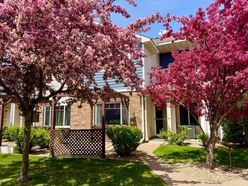194 Shetland Ln, Lino Lakes, MN, 55014-5516 | Card Image
