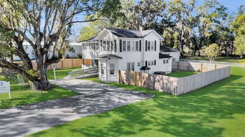 1920 Ne 8th Rd, Ocala, FL, 34470-4233 | Card Image