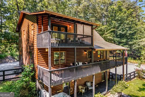 158r-119 Summit St, Ellijay, GA, 30540-6144 | Card Image