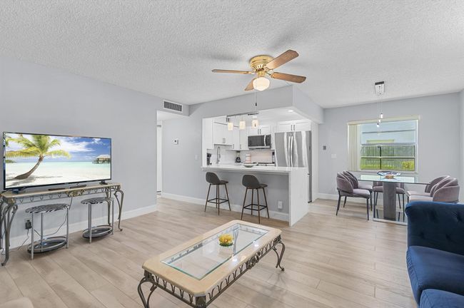 590 Normandy M, Condo with 2 bedrooms, 2 bathrooms and null parking in Delray Beach FL | Image 7