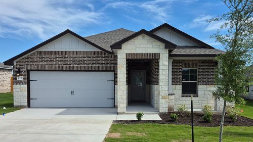 173 Creekfall Rd, Burnet, TX, 78611-3907 | Card Image