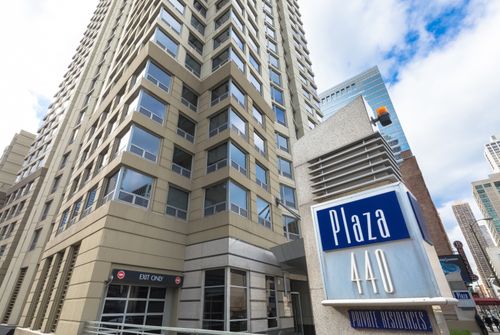 1005-440 Wabash Ave, Chicago, IL, 60611-7627 | Card Image