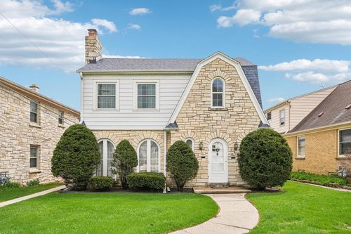 5815-5813 W Filmore Drive, WEST ALLIS, WI, 53219 | Card Image