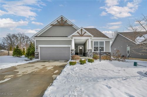 13105 Prescott Ln, Strongsville, OH, 44136-6738 | Card Image