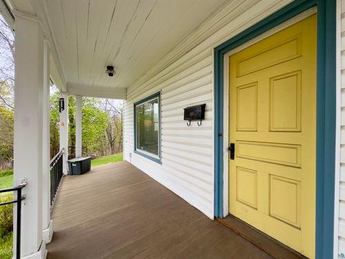 27 S 21st Ave E, Duluth, MN, 55812-2103 | Card Image