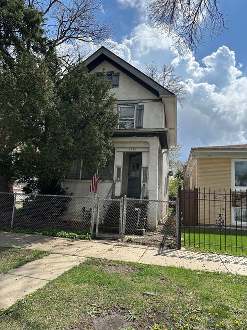 5901 W Berenice Avenue, Chicago, IL, 60634 | Card Image