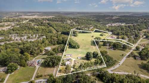 6045 Murnan Rd, Cold Spring, KY, 41076-9236 | Card Image