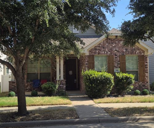 940 Appalachian Ln, Savannah, TX, 76227-7882 | Card Image