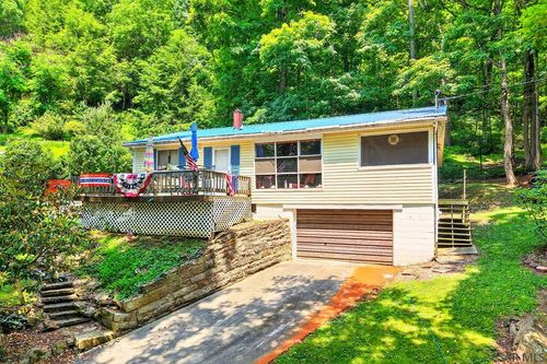 627 Lakeview Rd, Confluence, PA, 15424 | Card Image