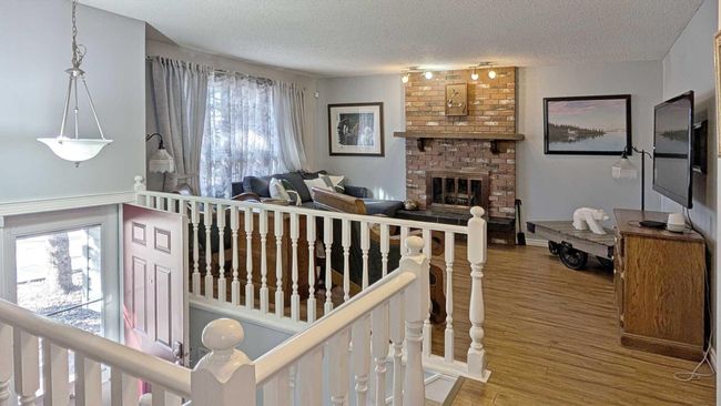 3503 Cedarille Drive Sw, House other with 5 bedrooms, 2 bathrooms and 2 parking in Calgary AB | Image 7