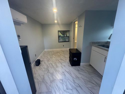 173 W 16th St, Riviera Beach, FL, 33404-6113 | Card Image