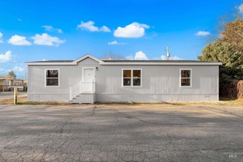 trlr-6-301 E 45th St, Garden City, ID, 83714-4842 | Card Image