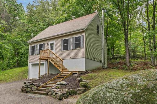24 Meredith Center Rd, Meredith, NH, 03253-7609 | Card Image
