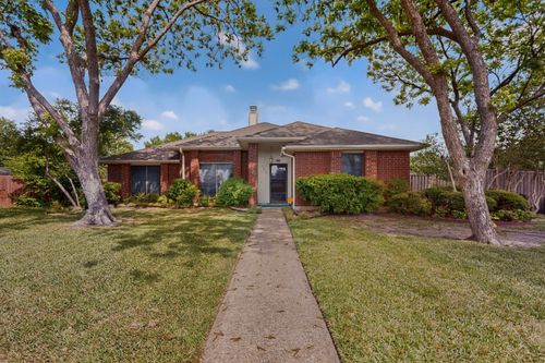 2008 Cheshire Court, Mesquite, TX, 75181 | Card Image