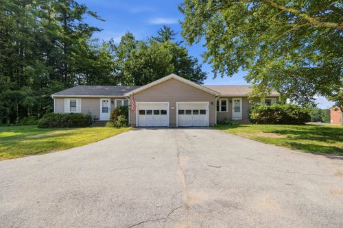 302 Black Hall Rd, Epsom, NH, 03234-4308 | Card Image