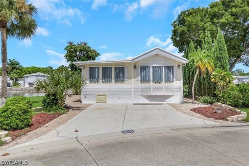 386-386 Leopard Ln, Naples, FL, 34114 | Card Image