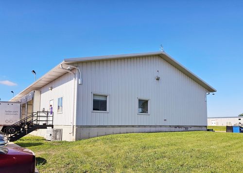 4493 Highway 12 E, Willmar, MN, 56201-5832 | Card Image