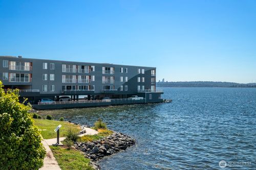 301-733 Lake St S, Kirkland, WA, 98033-6445 | Card Image