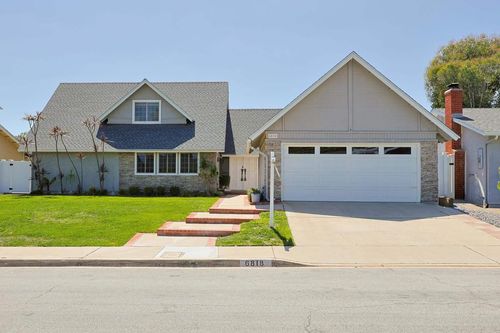 6818 Bonnie View Dr, San Diego, CA, 92119-2202 | Card Image