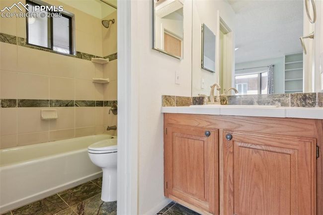 APT-107 - 534 E 7 Th Ave, Condo with 2 bedrooms, 2 bathrooms and 1 parking in Denver CO | Image 18