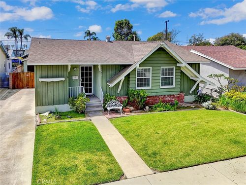 11418 214th St, Lakewood, CA, 90715-2016 | Card Image