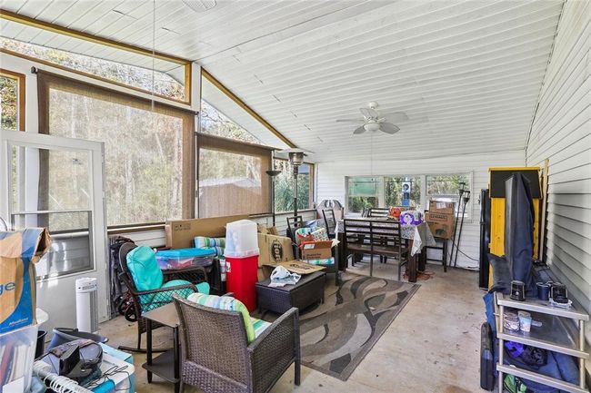 Enclosed Room for added Bonus | Image 4