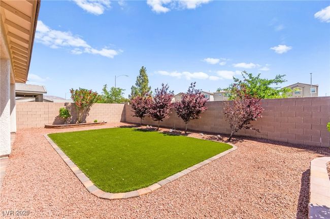 6620 Roseton St, House other with 2 bedrooms, 2 bathrooms and null parking in North Las Vegas NV | Image 32