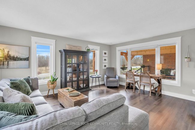 318 Duclos Point Rd, House other with 5 bedrooms, 3 bathrooms and 4 parking in Pefferlaw ON | Image 20