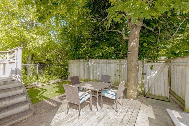 32 Simmons Blvd, House other with 3 bedrooms, 2 bathrooms and 4 parking in Brampton ON | Image 38