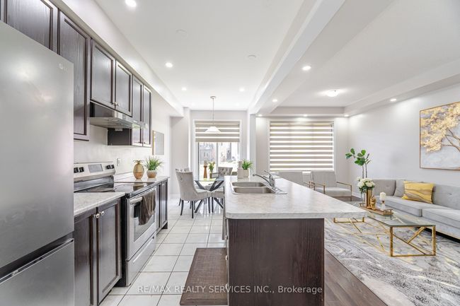 27 Phyllis Dr, House attached with 3 bedrooms, 3 bathrooms and 2 parking in Caledon ON | Image 17