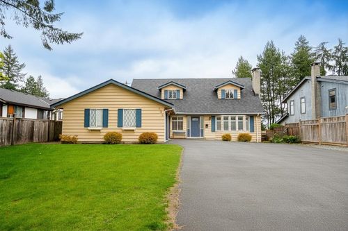 605 Waterloo Dr, Port Moody, BC, V3H3K9 | Card Image