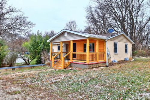 9050 Us Highway 50, Aurora, IN, 47001-9146 | Card Image