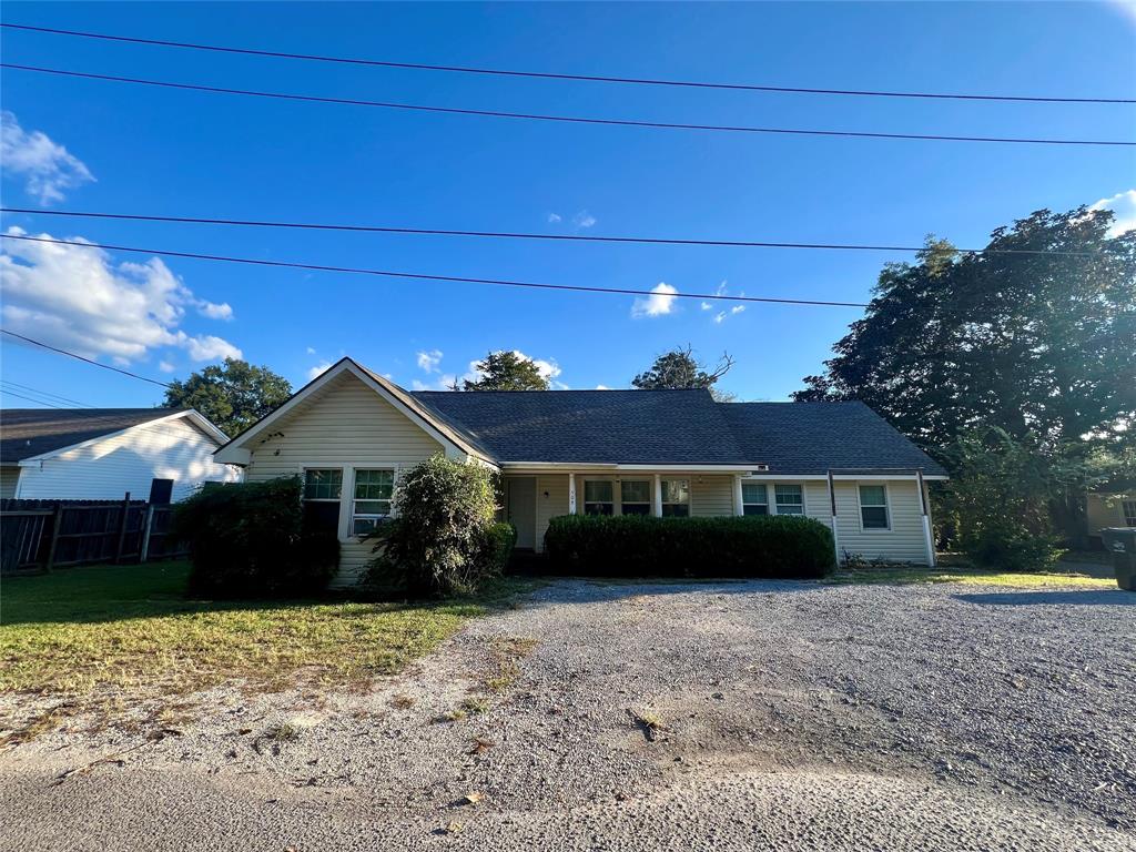 Walt Davis Dr, Woodville, TX 75979