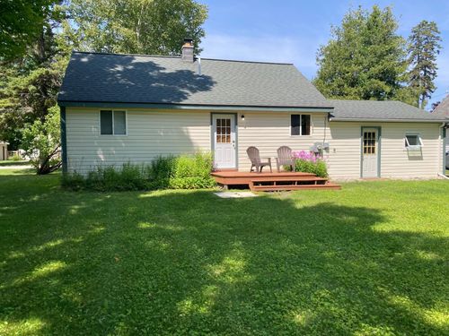 216 Pine Trl, Saint Ignace, MI, 49781-9438 | Card Image