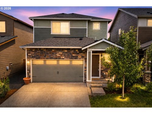 2276 Nw Woodland Dr, McMinnville, OR, 97128-6771 | Card Image