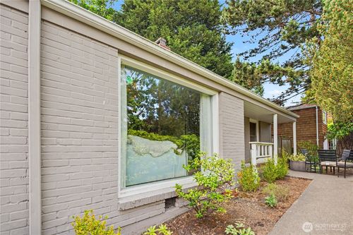 3633 41st Ave W, Seattle, WA, 98199-1835 | Card Image