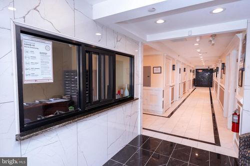 1 Central Ave, CHELTENHAM, PA, 19012-2201 | Card Image