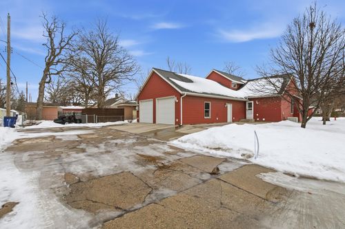 1403 8th Ave N, Saint Cloud, MN, 56303-1906 | Card Image
