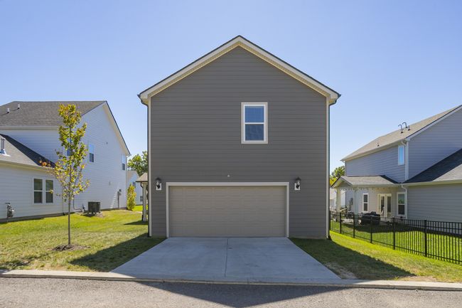 Garage door view | Image 41