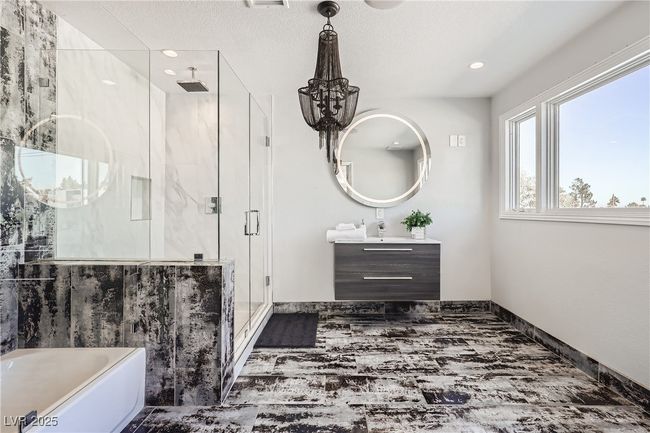 2nd Floor Primary Bathroom | Image 21