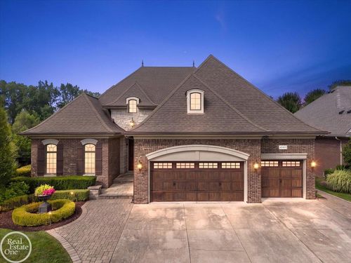 45455 Shoal Dr, Macomb, MI, 48044-4239 | Card Image