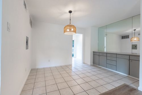 apt-c-10212 Regal Oaks Dr, Dallas, TX, 75230-4950 | Card Image