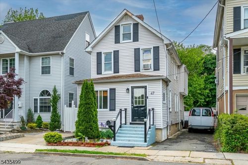 47 Maple St, South River, NJ, 08882-1038 | Card Image