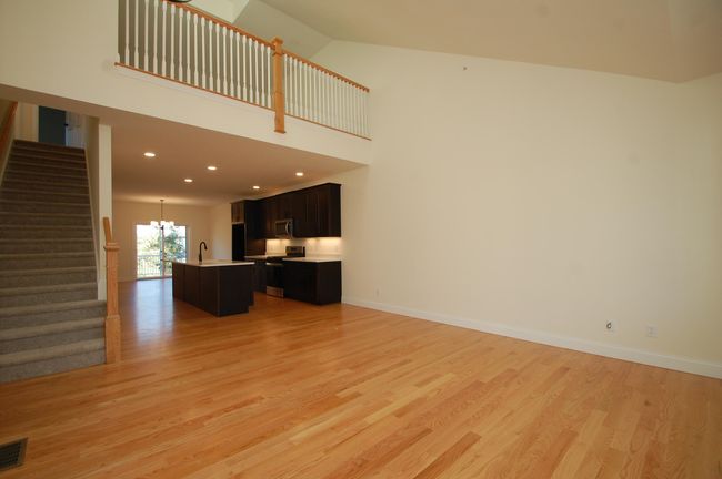 2D - 18 Sheffield St, Condo with 2 bedrooms, 3 bathrooms and null parking in Hudson NH | Image 5