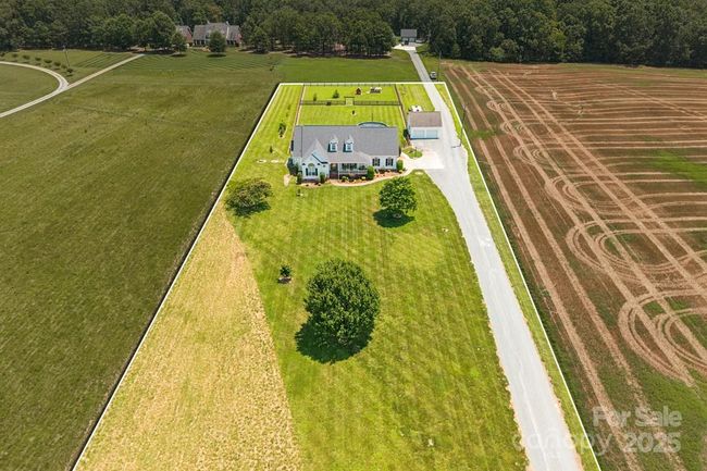 Property line is highlighted | Image 31