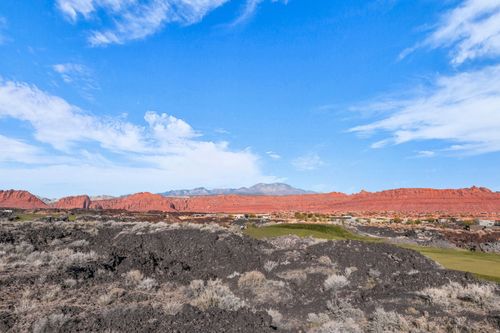8b-2442 S Village Dr, Santa Clara, UT, 84765-5341 | Card Image