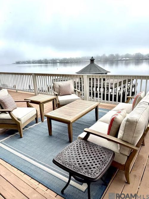 apt-8-2215 False River Dr, New Roads, LA, 70760-2616 | Card Image