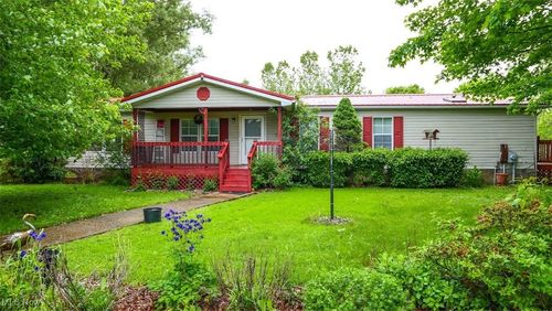 10597 State Route 82, Windham, OH, 44288-9711 | Card Image